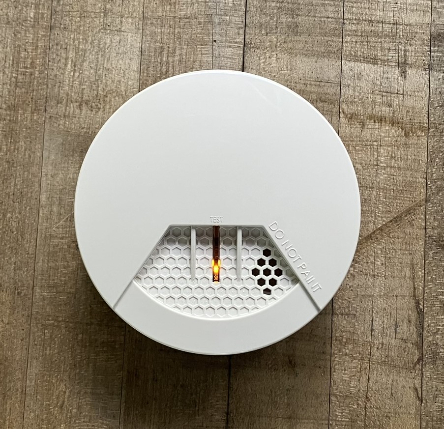 SimpliSafe Smoke Detector